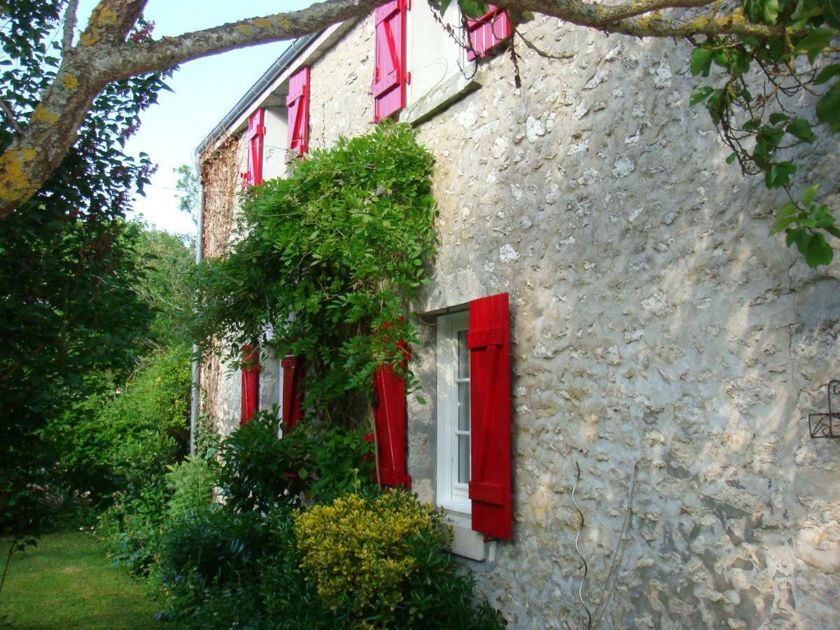 Le Clos De La Vigneronne Messas Екстериор снимка