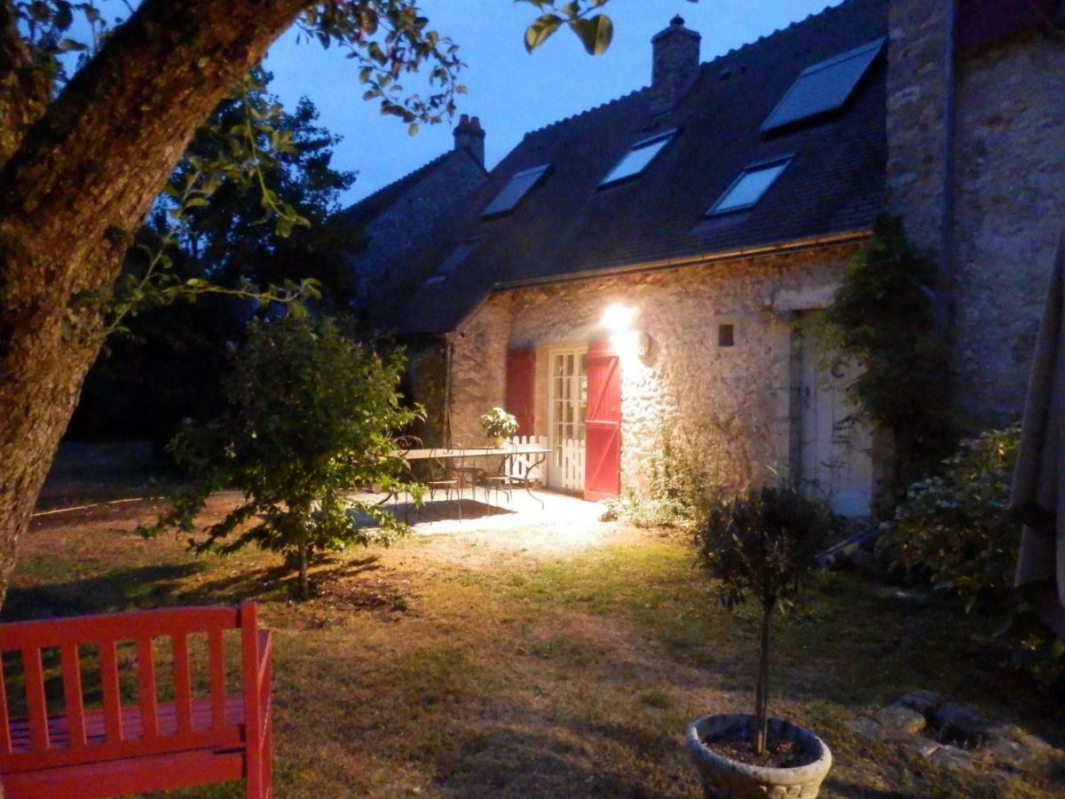 Le Clos De La Vigneronne Messas Екстериор снимка